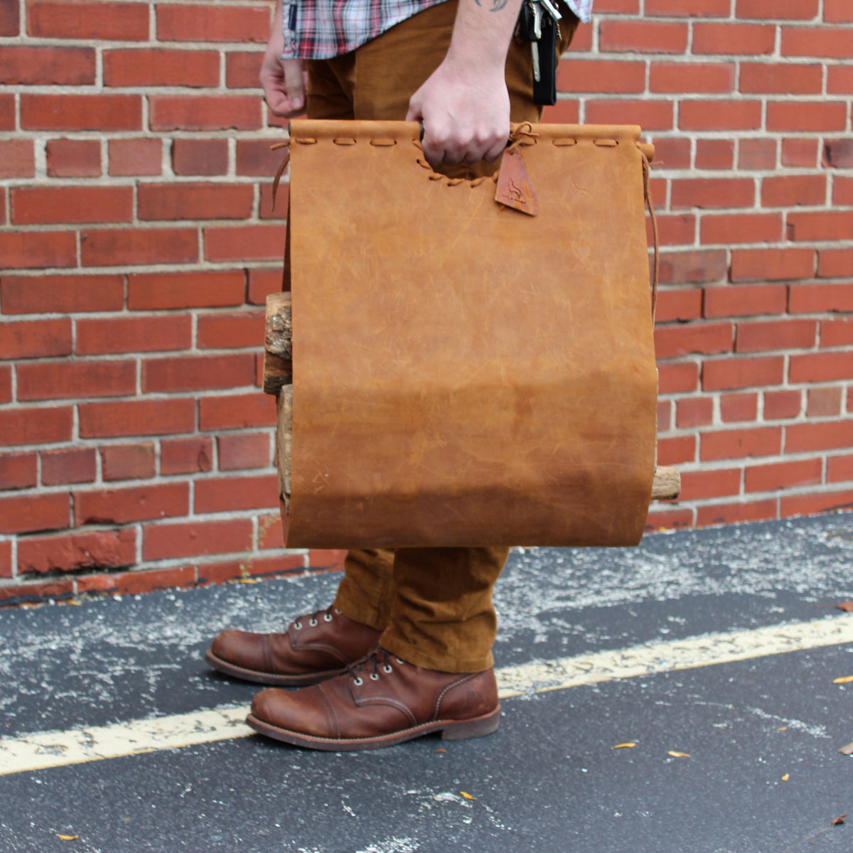 Log Carrier