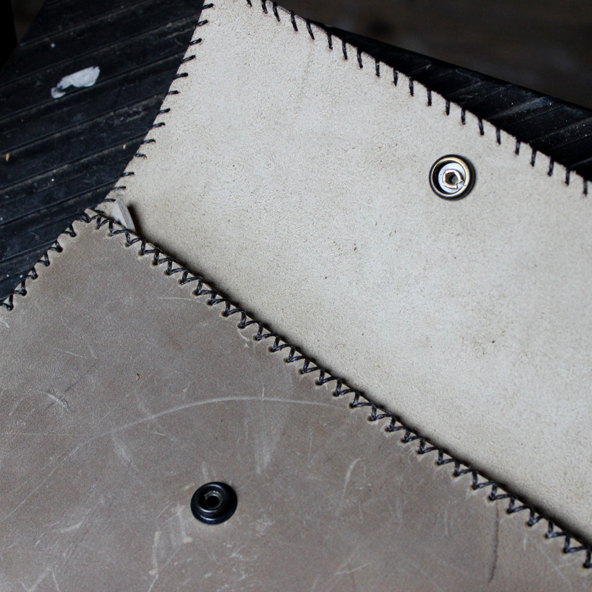 The Buffalo Nickel Snap Clutch (Sea Salt)